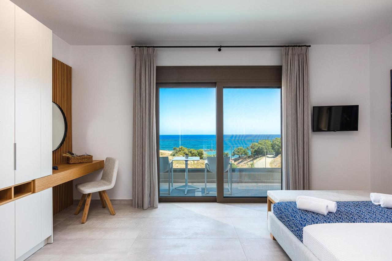 Lagoon Seaside Villa, Sumptuous Retreat,By Thinkvilla Pánormos Exteriér fotografie