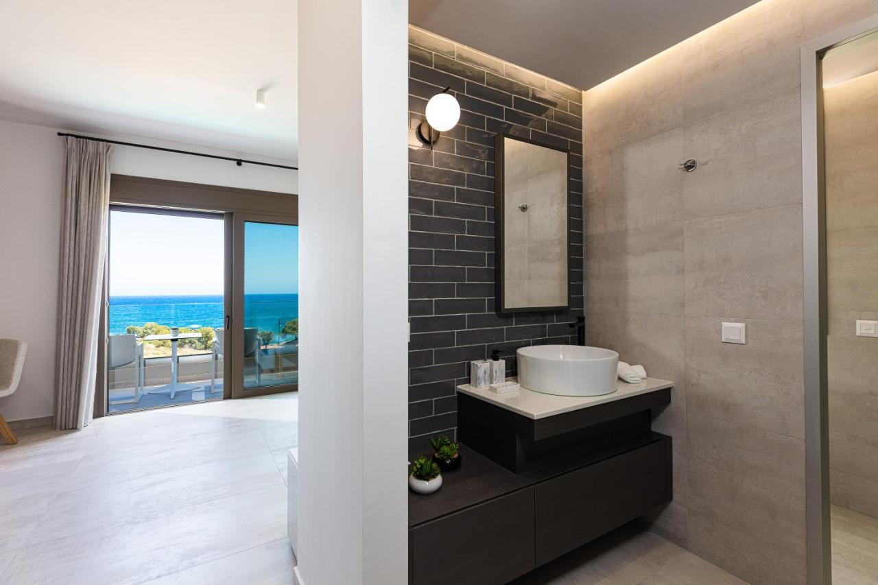 Lagoon Seaside Villa, Sumptuous Retreat,By Thinkvilla Pánormos Exteriér fotografie